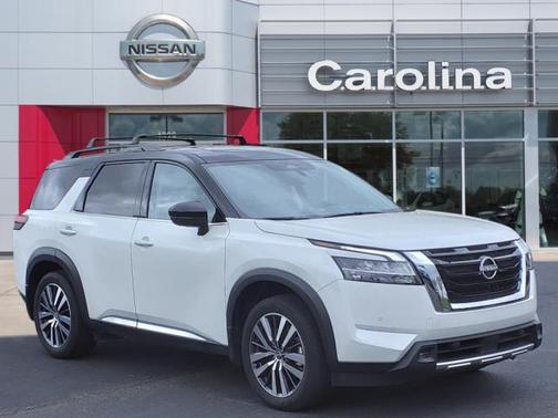 2022 Nissan Pathfinder Platinum 2WD