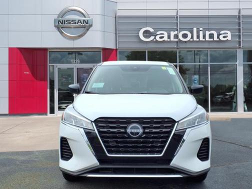 2025 Nissan Kicks S