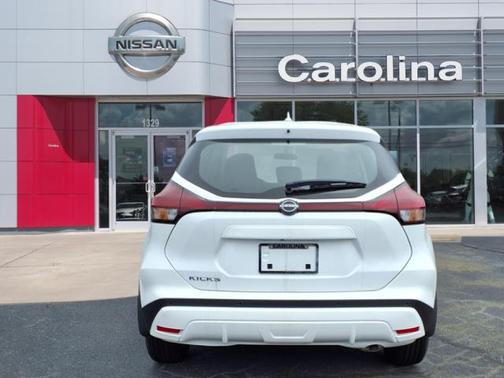 2025 Nissan Kicks S