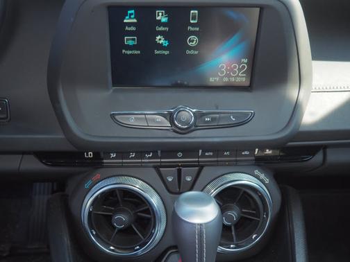 2018 Chevrolet Camaro 1LT