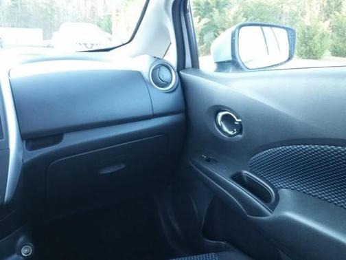 2019 Nissan Versa Note SV
