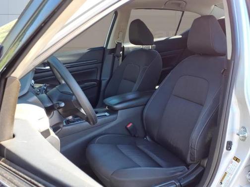 2022 Nissan Altima S FWD