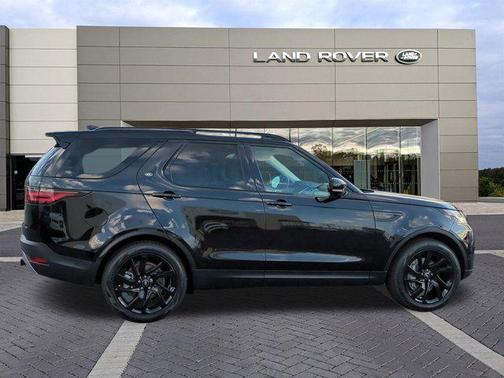 2025 Land Rover Discovery P300 S