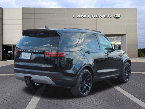 2025 Land Rover Discovery P300 S