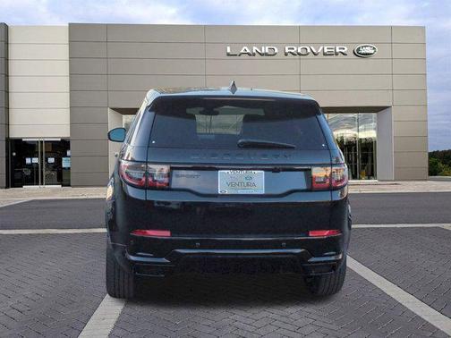 2026 Land Rover Discovery Sport Landmark