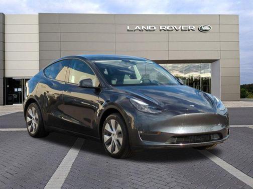 2024 Tesla Model Y Long Range Dual Motor All-Wheel Drive