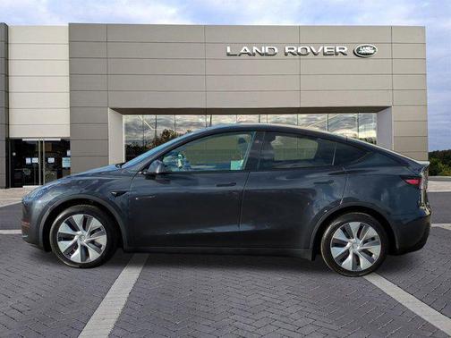 2024 Tesla Model Y Long Range Dual Motor All-Wheel Drive