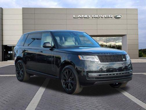 2025 Land Rover Range Rover P400 SE 7 Seat