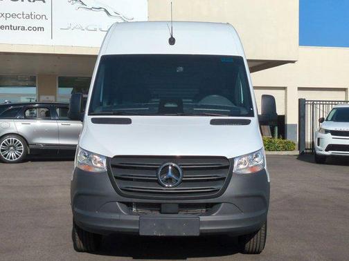 2025 Mercedes-Benz Sprinter 2500 High Roof
