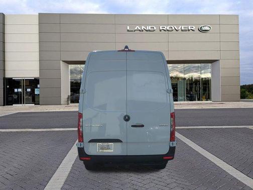 2025 Mercedes-Benz Sprinter 2500 High Roof