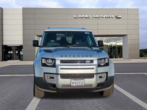 2024 Land Rover Defender 110 P400 S