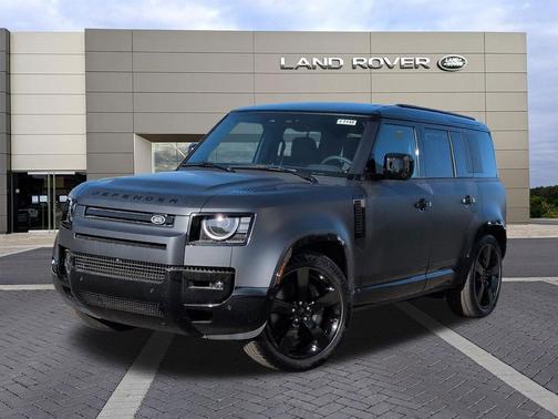Carpathian Grey Premium Metallic 2026 Land Rover Defender P400 X-Dynamic SE