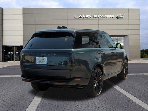2025 Land Rover Range Rover P530 SE
