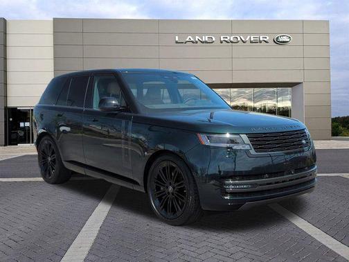 2025 Land Rover Range Rover P530 SE