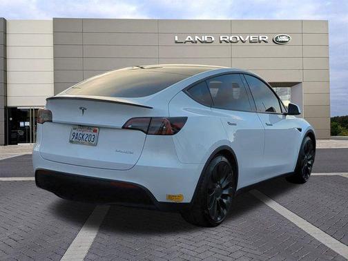 2022 Tesla Model Y Performance Dual Motor All-Wheel Drive