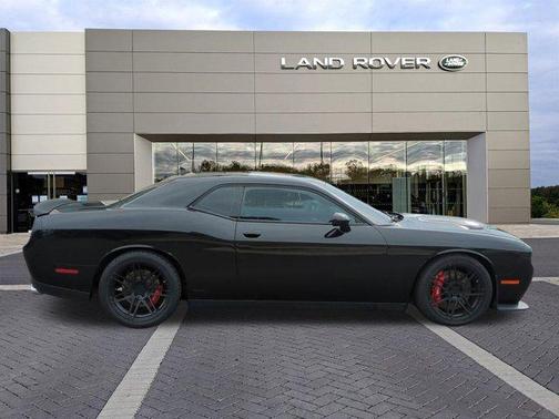 2015 Dodge Challenger SRT Hellcat