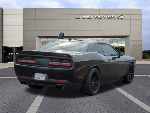 2015 Dodge Challenger SRT Hellcat