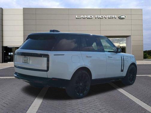 2025 Land Rover Range Rover P530 SE