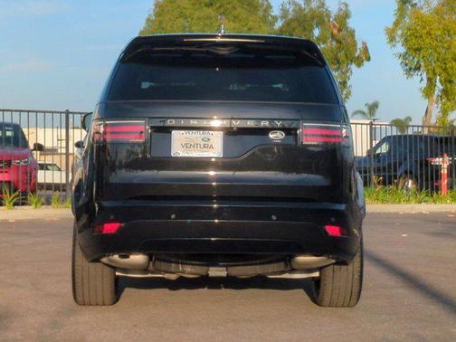 2022 Land Rover Discovery P360 HSE R-Dynamic