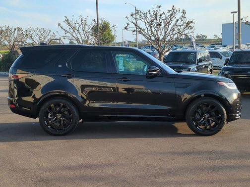 2022 Land Rover Discovery P360 HSE R-Dynamic