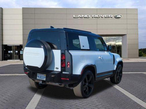 2023 Land Rover Defender 90 X-Dynamic SE