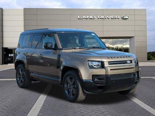 2025 Land Rover Defender 110 P400 X-Dynamic SE