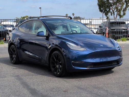 2021 Tesla Model Y Long Range Dual Motor All-Wheel Drive