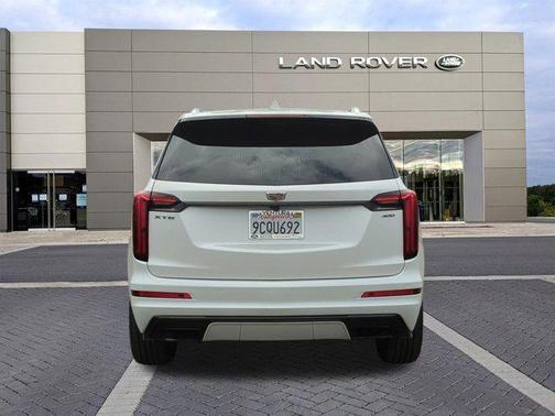 2020 Cadillac XT6 Premium Luxury FWD