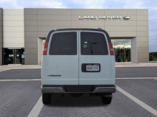 2017 Chevrolet Express 3500 LT