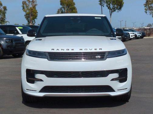 2024 Land Rover Range Rover Sport SE