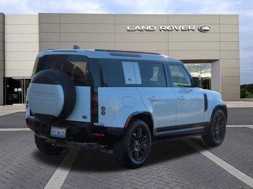 2023 Land Rover Defender 110 X-Dynamic SE