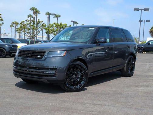 2025 Land Rover Range Rover P400 SE 7 Seat