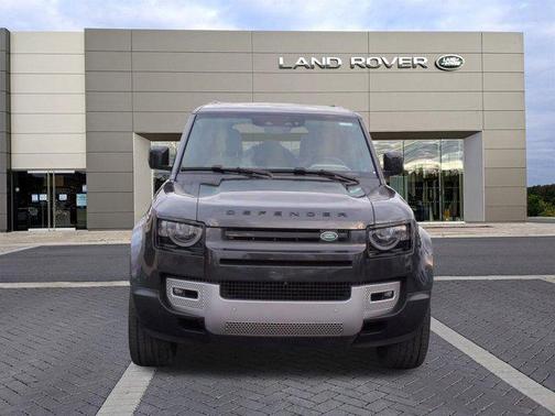 2024 Land Rover Defender 110 P400 S