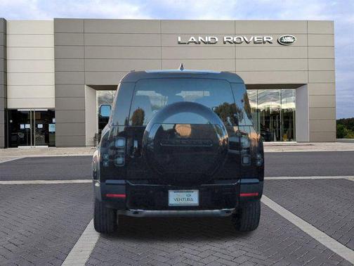 2026 Land Rover Defender P300 S