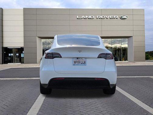2025 Tesla Model Y Long Range Dual Motor Rear-Wheel Drive