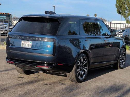2023 Land Rover Range Rover Autobiography