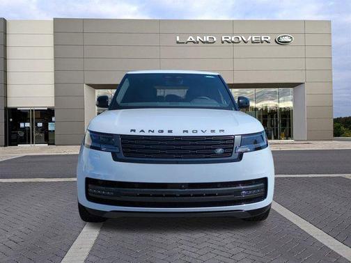 2025 Land Rover Range Rover P530 SE 7 Seat