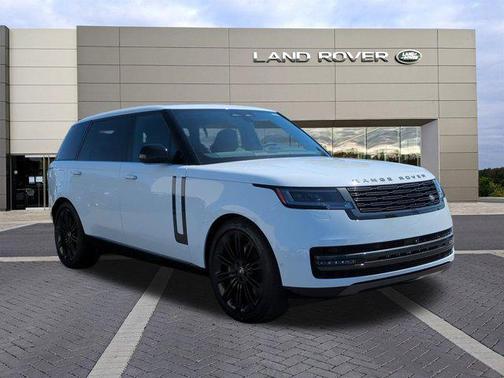 2025 Land Rover Range Rover P530 SE 7 Seat