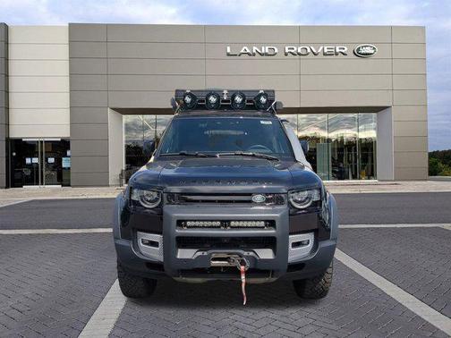 2023 Land Rover Defender 110 S