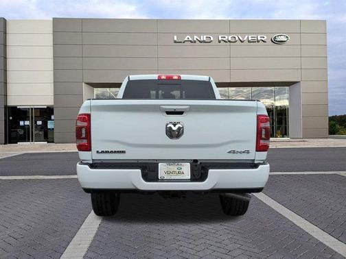 2024 RAM 2500 Laramie Crew Cab 4x4 6'4' Box
