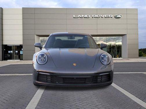 2022 Porsche 911 Carrera