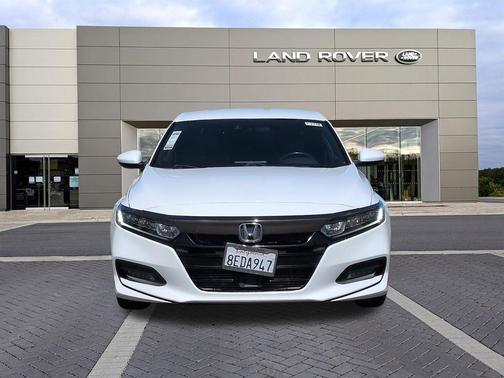 Platinum White Pearl 2018 Honda Accord Sport