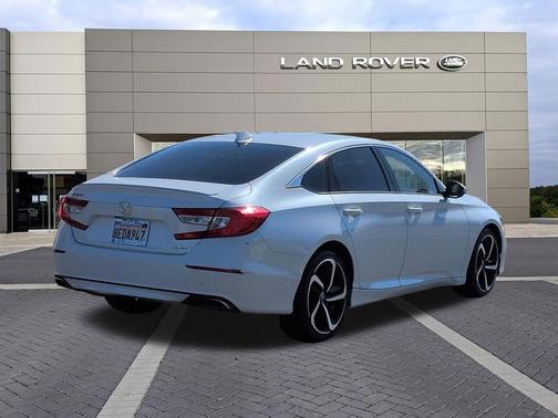 Platinum White Pearl 2018 Honda Accord Sport