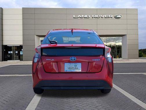 2016 Toyota Prius Four
