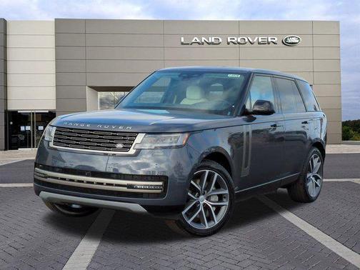 2025 Land Rover Range Rover P550e SE