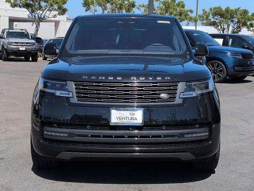 Santorini Black Metallic 2023 Land Rover Range Rover P530 SE