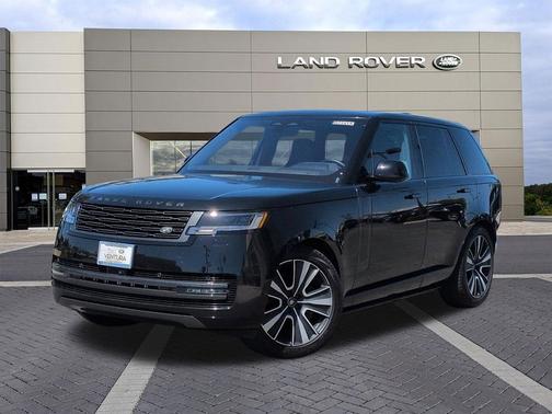 Santorini Black Metallic 2023 Land Rover Range Rover P530 SE