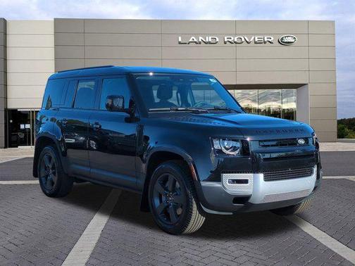 2025 Land Rover Defender 110 P400 S