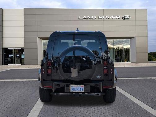 Santorini Black Metallic 2023 Land Rover Defender 110 X-Dynamic SE