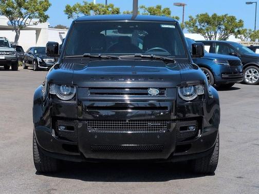 Santorini Black Metallic 2023 Land Rover Defender 110 X-Dynamic SE